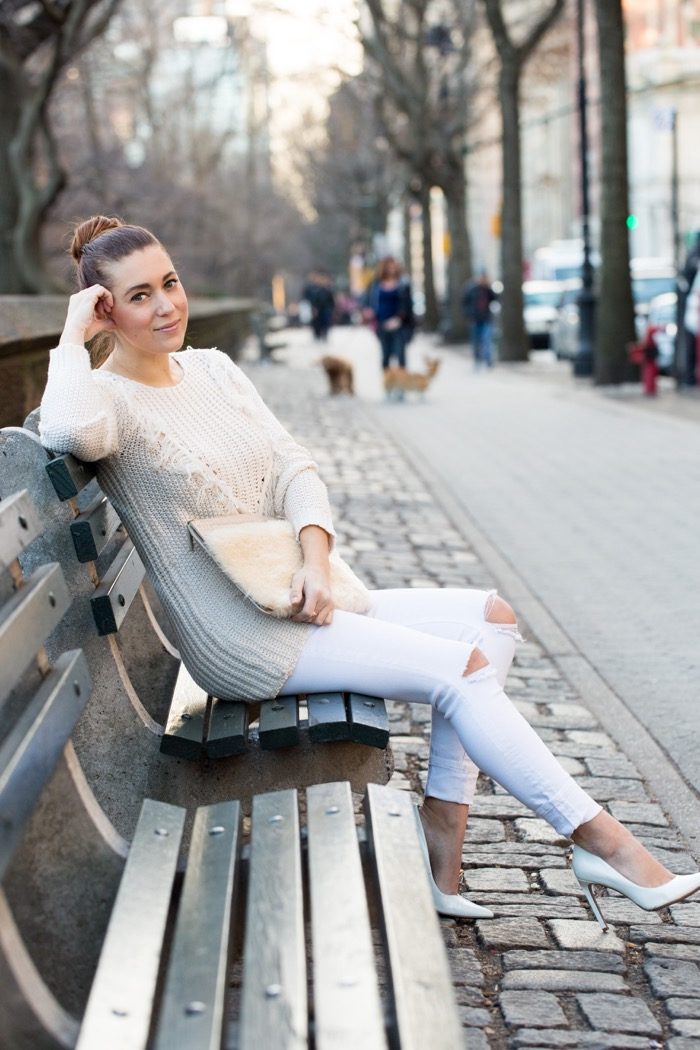 Christine-Cameron-My-Style-Pill-Central-Park-West-Cream-White-Denim-Frame-Jeans2