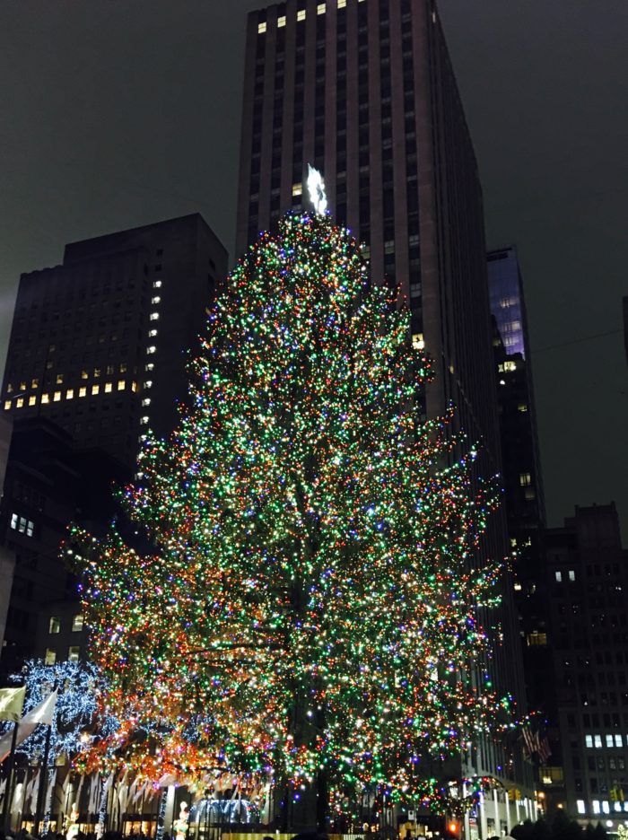 christmas-in-new-york-city-rockefeller-christmas-tree